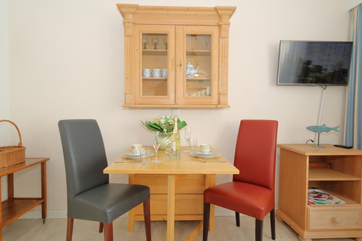 Ferienwohnung Köhler am Dorfteich Wenningstedt-Braderup Exterior foto